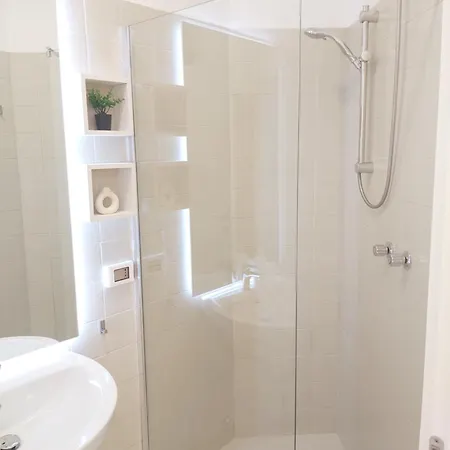 شقة Garden - New2025 Piscina E 150m Dal بسكييرا ديل غاردا